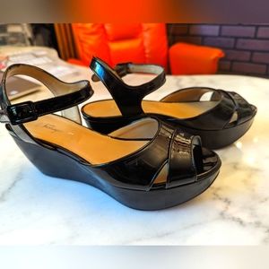 Sandals on platform🔥